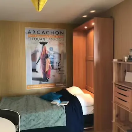 Studio - Swimming Pool - Wifi Parking Apartment *